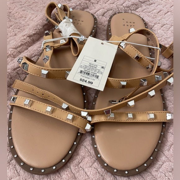 Gladiator sandals - Picture 2 of 4